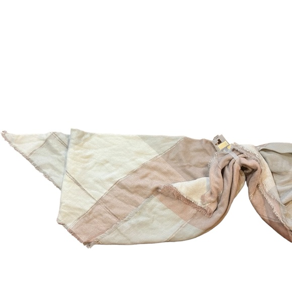 Lauren Conrad LC Womens Pink Mauve Grey Plaid Blanket Warm Scarf Chunky Wrap - Picture 9 of 11